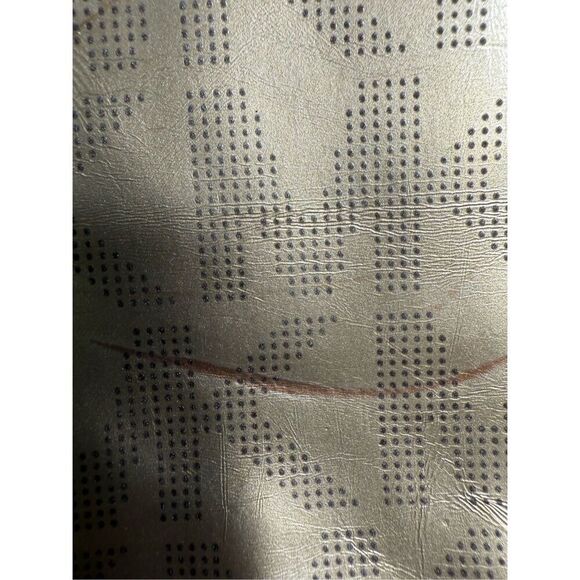 Michael Kors mirror style logo Jet Set Bag See Description - Picture 3 of 16